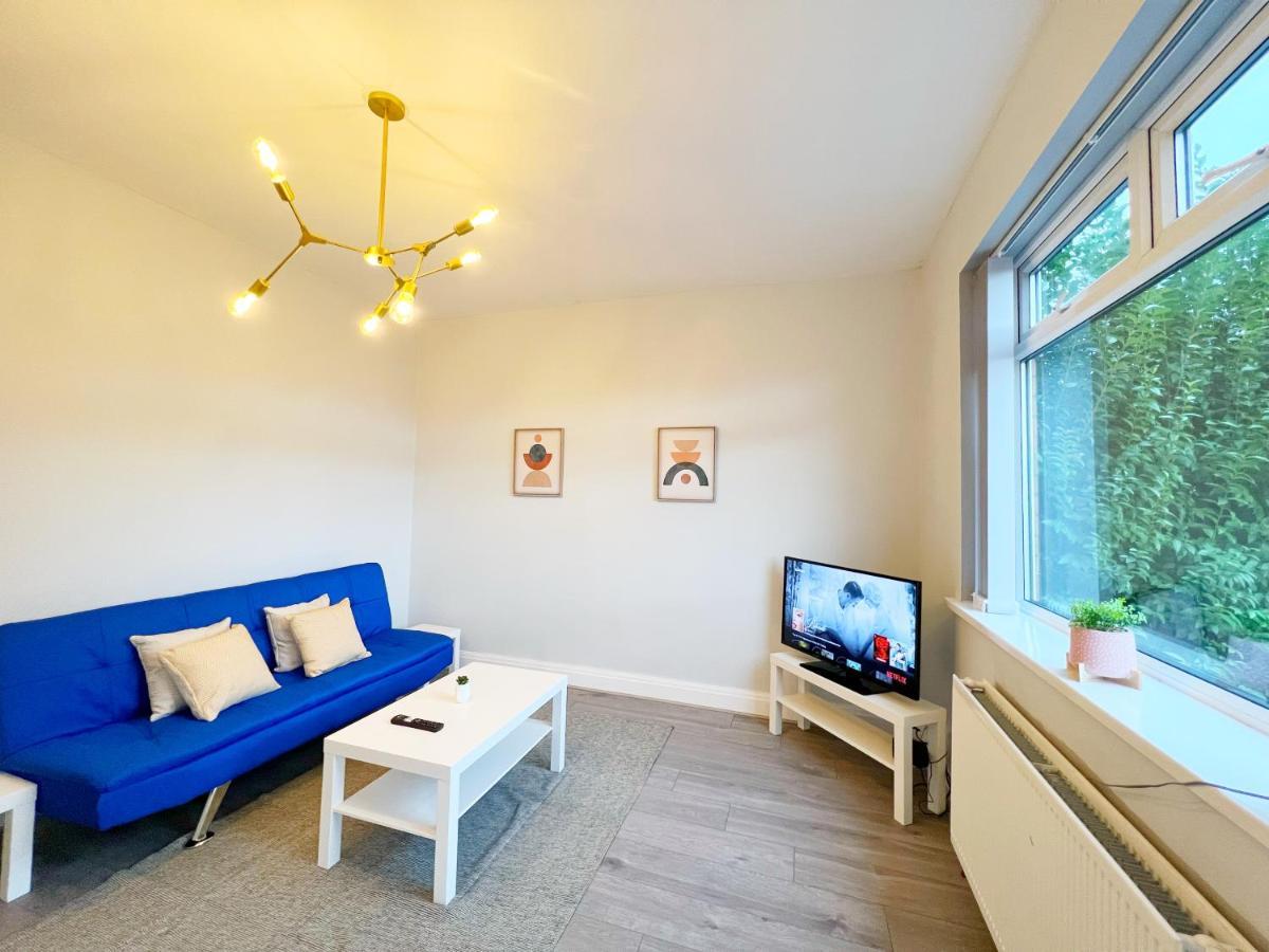 Cheerful 3 Bedroom Home With Netflix And Wi-Fi ميدلتون المظهر الخارجي الصورة