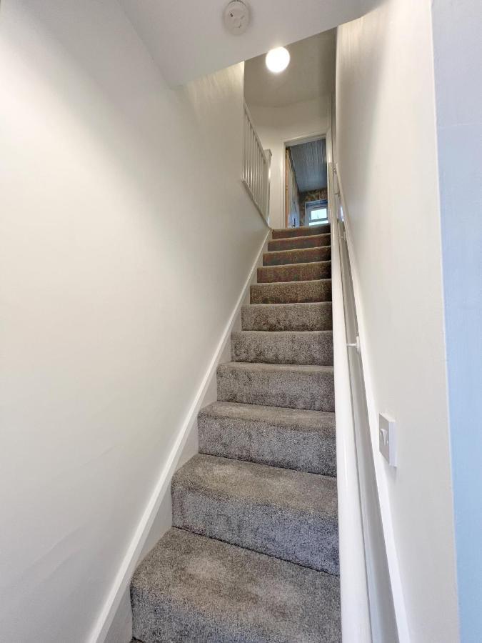 Cheerful 3 Bedroom Home With Netflix And Wi-Fi ميدلتون المظهر الخارجي الصورة